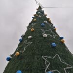 29.11.2021. Kazimierza Wielka. Choinka na Rynku / Marta Gajda / Radio Kielce