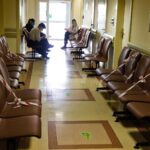 20.11.2021. Kielce. Biała sobota w Świętokrzyskim Centrum Onkologii / Jarosław Kubalski / Radio Kielce