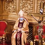 21.11.2021. Kielce. Katedra. Wręczenie medali „Pro Christo Rege Et Ecclesia”. Na zdjęciu: biskup Jan Piotrowski / Jarosław Kubalski / Radio Kielce