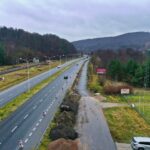 23.11.2021. Kielce. Budowa ścieżki rowerowej na ulicy Krakowskiej / Jarosław Kubalski / Radio Kielce