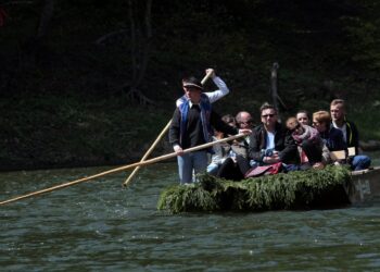 Spływ przełomem rzeki Dunajec / Robert Felczak / Radio Kielce