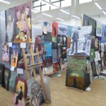 16.11.2021. Kielce. Debata nad pracami konkursu "Pudełko zwane wyobraźnią" / Wiktor Taszłow / Radio Kielce