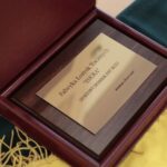 18.11.2021. Kielce. Przekazanie pamiątek po FŁT ISKRA do Muzeum Historii Kielc / Wiktor Taszłow / Radio Kielce