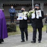 22.11.2021. Włoszczowa. Pogrzeb 6-letniego Alana i 5-letniego Szymona, chłopców którzy zginęli w pożarze / Wiktor Taszłow / Radio Kielce