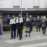 22.11.2021. Włoszczowa. Pogrzeb 6-letniego Alana i 5-letniego Szymona, chłopców którzy zginęli w pożarze / Wiktor Taszłow / Radio Kielce