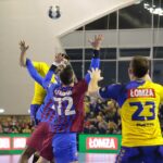 24.11.2021. Kielce. Mecz: Łomża Vive Kielce - FC Barcelona / Wiktor Taszłow / Radio Kielce