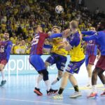 24.11.2021. Kielce. Mecz: Łomża Vive Kielce - FC Barcelona / Wiktor Taszłow / Radio Kielce