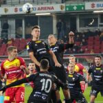 24.11.2021. Kielce. Mecz Fortuna 1 Ligi: Korona Kielce - GKS Tychy / Wiktor Taszłow / Radio Kielce