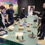 27.11.2021. Kielce. Muzeum Zabawek i Zabawy. Pokaz gier bitewnych / Wiktor Taszłow / Radio Kielce