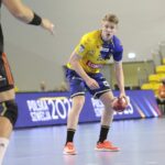 27.11.2021. Kielce. Mecz PGNiG Superligi: Łomża Vive Kielce - MKS Zagłębie Lubin / Wiktor Taszlow / Radio Kielce