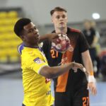 27.11.2021. Kielce. Mecz PGNiG Superligi: Łomża Vive Kielce - MKS Zagłębie Lubin / Wiktor Taszlow / Radio Kielce