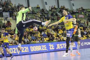 27.11.2021. Kielce. Mecz PGNiG Superligi: Łomża Vive Kielce - MKS Zagłębie Lubin / Wiktor Taszlow / Radio Kielce