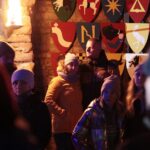 27.11.2021. Chęciny. Nocne zwiedzanie zamku / Wiktor Taszłow / Radio Kielce