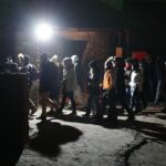 27.11.2021. Chęciny. Nocne zwiedzanie zamku / Wiktor Taszłow / Radio Kielce