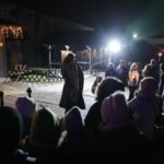 27.11.2021. Chęciny. Nocne zwiedzanie zamku / Wiktor Taszłow / Radio Kielce