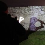 27.11.2021. Chęciny. Nocne zwiedzanie zamku / Wiktor Taszłow / Radio Kielce