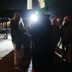 27.11.2021. Chęciny. Nocne zwiedzanie zamku / Wiktor Taszłow / Radio Kielce