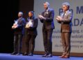 29.11.2021. Kielce. Inauguracja kampanii społecznej "Biała wstążka". Na zdjęciu (od lewej): Mateusz Gadawski, Mariusz Nowak, Bogdan Wenta - prezydent Kielc, Krzysztof Słoń - senator / Wiktor Taszłow / Radio Kielce