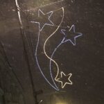 30.11.2021. Kielce. Przygotowania świątecznych iluminacji i atrakcji / Wiktor Taszłow / Radio Kielce