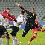 30.11.2021. Kielce. Mecz 1/8 finału Fortuna Pucharu Polski: Korona Kielce - Górnik Łęczna / Wiktor Taszlow / Radio Kielce