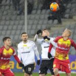 30.11.2021. Kielce. Mecz 1/8 finału Fortuna Pucharu Polski: Korona Kielce - Górnik Łęczna / Wiktor Taszlow / Radio Kielce