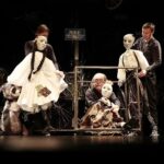 03.10.2021. Kielce. Teatr Lalki i Aktora "Kubuś". Spektakl "Arka czasu" / Wiktor Taszłow / Radio Kielce