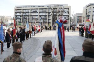 05.11.2021. Kielce. Szkolenie pocztów sztandarowych kieleckich szkół podstawowych / Wiktor Taszłow / Radio Kielce