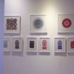 05.11.2021. Kielce. Wystawa "Podróże wycinanek" w Dworku Laszczyków / Wiktor Taszłow / Radio Kielce