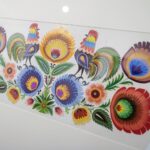 05.11.2021. Kielce. Wystawa "Podróże wycinanek" w Dworku Laszczyków / Wiktor Taszłow / Radio Kielce