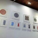 05.11.2021. Kielce. Wystawa "Podróże wycinanek" w Dworku Laszczyków / Wiktor Taszłow / Radio Kielce