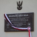 10.11.2021. Kielce. Odsłonięcie tablicy upamiętniającej generała Bolesława Roję / Wiktor Taszłow / Radio Kielce