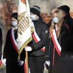 10.11.2021. Kielce. Odsłonięcie tablicy upamiętniającej generała Bolesława Roję / Wiktor Taszłow / Radio Kielce