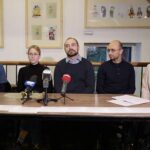 10.11.2021. Kielce. Konferencja w sprawie konkursu Animatusa na zrobienie lalki/formy teatralnej. Na zdjęciu (od lewej): Jolanta Świstak