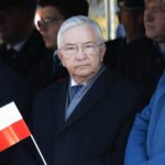 11.11.2021. Kielce. Obchody 103. rocznicy odzyskania przez Polskę niepodległości. Na zdjęciu: Krzysztof Lipiec - poseł / Wiktor Taszłow / Radio Kielce