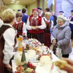 13.11.2021. Kielce, WDK. Dzień Folkloru Świętokrzyskiego / Wiktor Taszłow / Radio Kielce