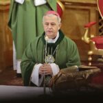 14.11.2021. Kielce. Obchody V Światowego Dnia Ubogich. Na zdjęciu: bp Jan Piotrowski - ordynariusz diecezji kieleckiej / Wiktor Taszłow / Radio Kielce