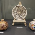 04.11.2021 Kielce. Zespół Państwowych Szkół Plastycznych. Wystawa prac uczniów, które powstały podczas wizyty młodzieży w Hiszpanii / Jarosław Kubalski / Radio Kielce