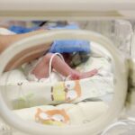 Dłuższy urlop dla rodziców wcześniaków