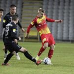 20.11.2021 Kielce.18. kolejka Fortuna 1 Ligi. Mecz Skra Częstochowa - Korona Kielce / Jarosław Kubalski / Radio Kielce