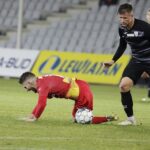 20.11.2021 Kielce.18. kolejka Fortuna 1 Ligi. Mecz Skra Częstochowa - Korona Kielce / Jarosław Kubalski / Radio Kielce