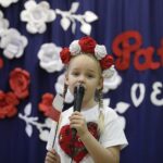 22.11.2021 Kielce . Przedszkole nr 18. Finał konkursu recytatorskiego - "Przedszkolak Mały Patriota". Hanna Stępień / Jarosław Kubalski / Radio Kielce