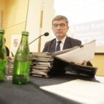 22.11.2021. Kielce. Sejmik Województwa Świętokrzyskiego. Na zdjęciu: Andrzej Pruś - przewodniczący Sejmiku Województwa / Jarosław Kubalski / Radio Kielce