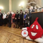 26.11.2021 Kielce. WDK. Odznaczenia i wyróżnienia dla Honorowych Krwiodawców / Jarosław Kubalski / Radio Kielce