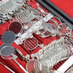 30.11.2021. Kielce. Badania wzroku w ramach kampanii edukacyjnej „Mamy zaćmę na oku” / Jarosław Kubalski / Radio Kielce