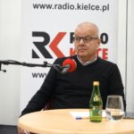 28.11.2021. Studio Polityczne Radia Kielce. Na zdjęciu: Jacek Skórski - Nowa Lewica / Sebastian Kalwat / Radio Kielce