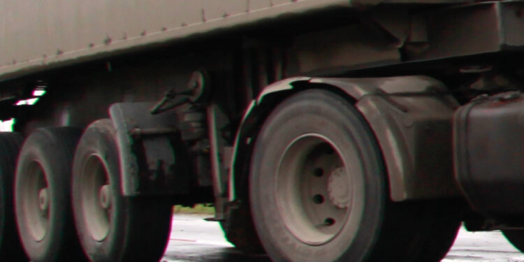 RADIO BIAŁYSTOK. Czy zakaz wyprzedzania się ciężarówek na autostradach to dobry pomysł? Jest projekt ustawy