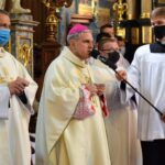 21.11.2021. Sandomierz. Msza święta w uroczystość Chrystusa Króla. Na zdjęciu (w środku): Krzysztof Nitkiewicz - biskup sandomierski / ks. Wojciech Kania