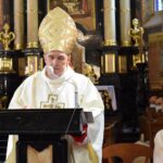 21.11.2021. Sandomierz. Msza święta w uroczystość Chrystusa Króla. Na zdjęciu: Krzysztof Nitkiewicz - biskup sandomierski / ks. Wojciech Kania