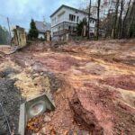 24.11.2021. Zagnańsk. Budowa ścieżki rowerowej / Wiktor Taszłow / Radio Kielce