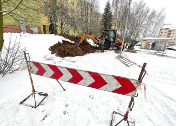 24.12.2021. Kielce. Awaria wodociągu na osiedlu Na Stoku / Wiktor Taszłow / Radio Kielce